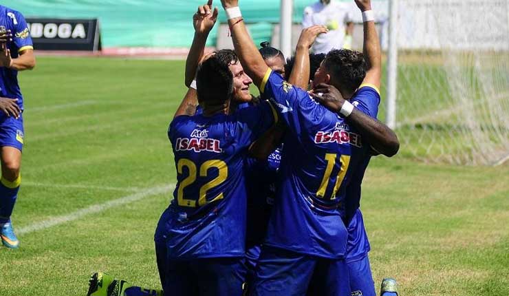 Delfín, Fútbol, Campeonato Ecuatoriano,