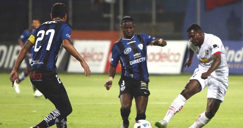 Liga de Quito, Fútbol, Independiente,